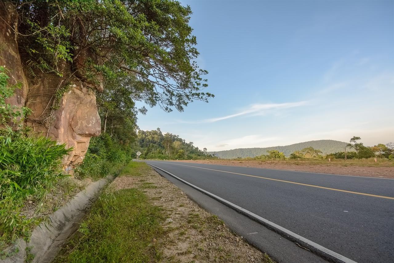 Le Bokor Palace Kampot Dış mekan fotoğraf